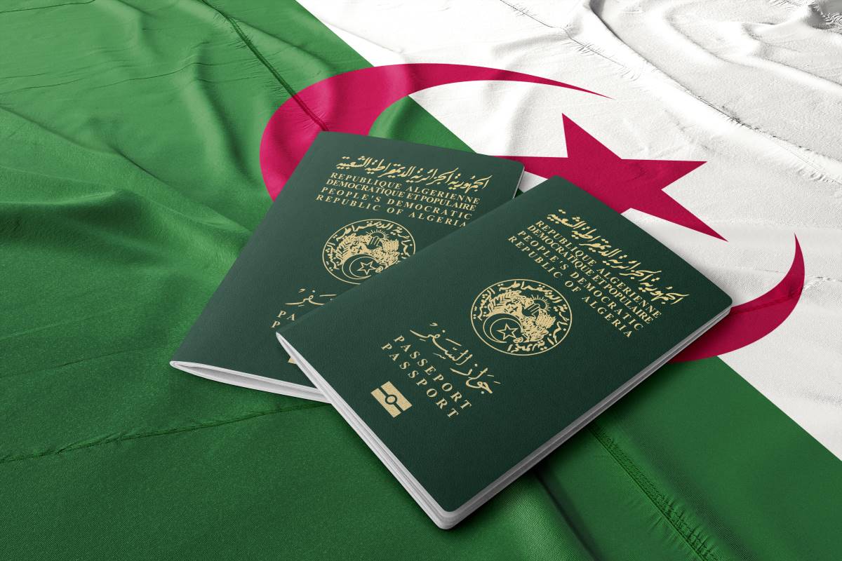 Résident en Algérie comme à l'étranger, le passeport est obligatoire pour voyager à l’international. Comme obtenir le passeport algerienne et comme faire le renouvellement